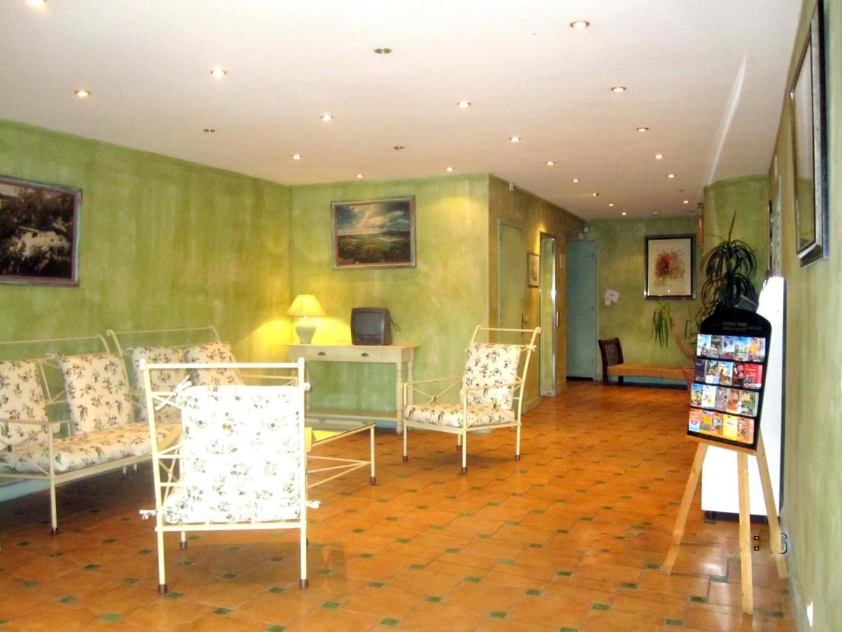 Hotel La Bonne Auberge มูสติเยร์-แซ็งต์-มารี ภายนอก รูปภาพ